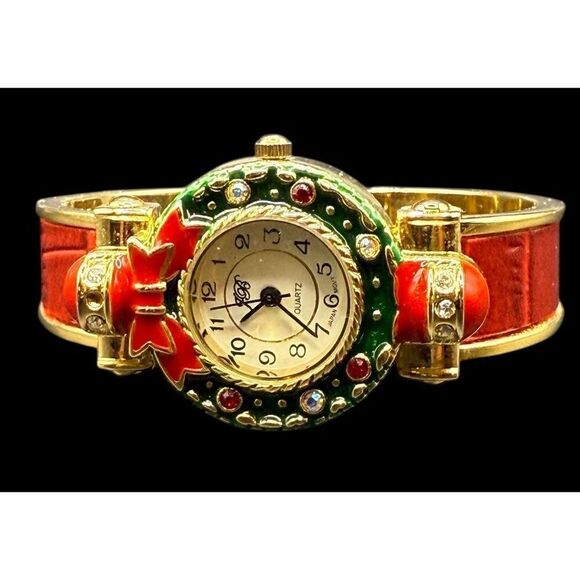Christmas Holiday Ladies Bangle Quartz Wristwatch - Picture 5 of 9